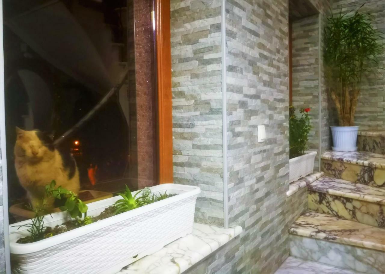Hostel Sadu Kutaisi Dış mekan fotoğraf